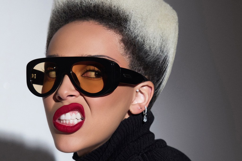 Doja Cat usou suas aulas de francês para revelar a data de lançamento de seu álbum 'Vie', que está marcada para 26 de setembro. (Foto: Reprodução)
