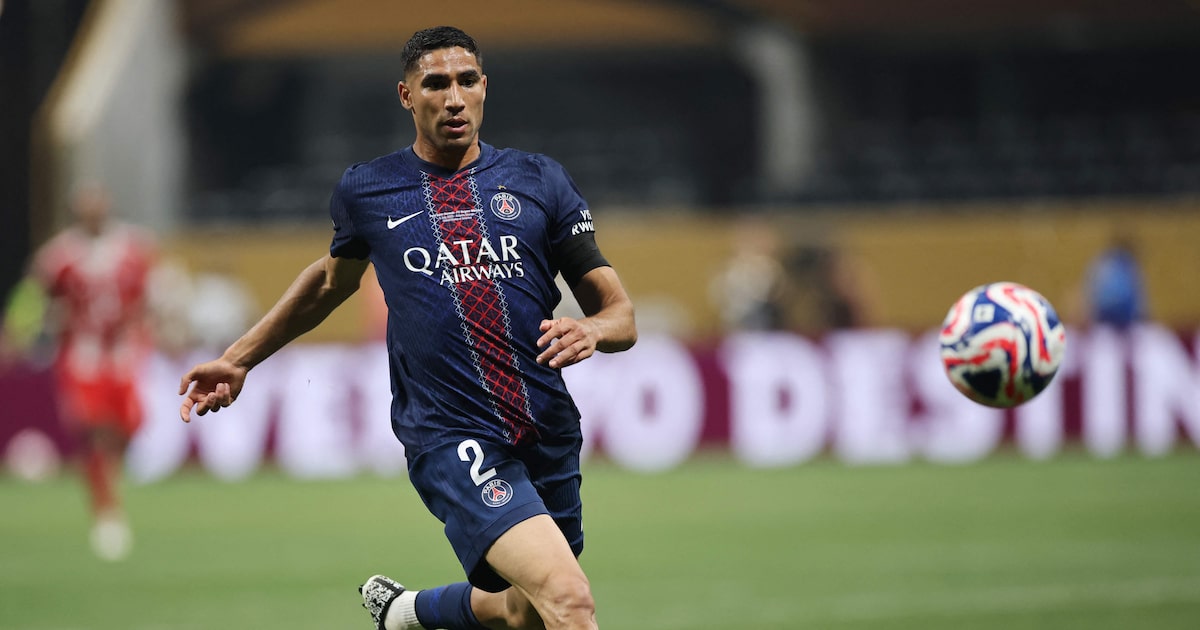Hakimi tenta, junto do PSG, conquistar o quinto título entre cinco possíveis na temporada. (Foto: Alex Grimm/AFP)