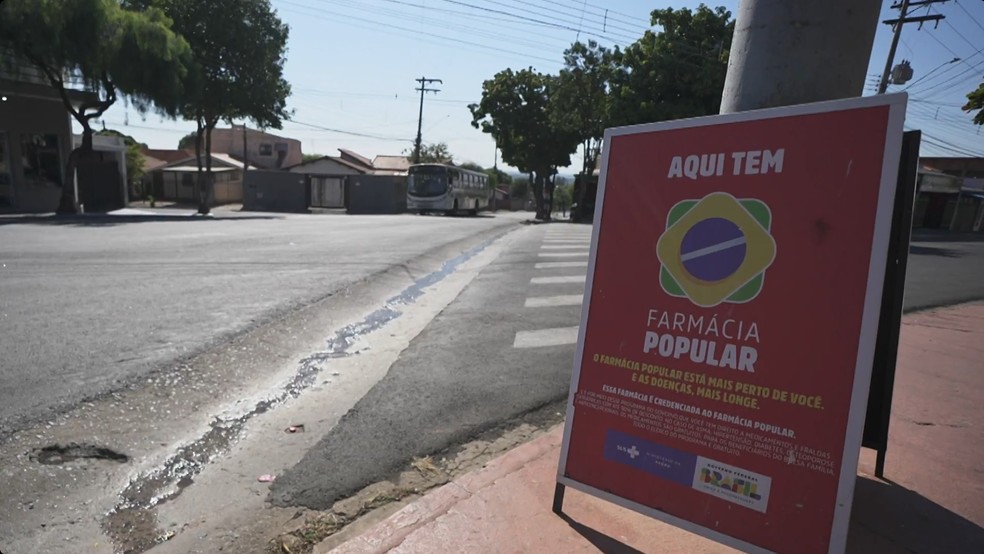 Fraude no Farmácia Popular desvia R$ 40 milhões para financiar tráfico internacional Esquema comandado por organização criminosa desviou quase R$ 40 milhões de verba pública com uso de CPFs de inocentes (Foto: Reprodução/Fantástico)