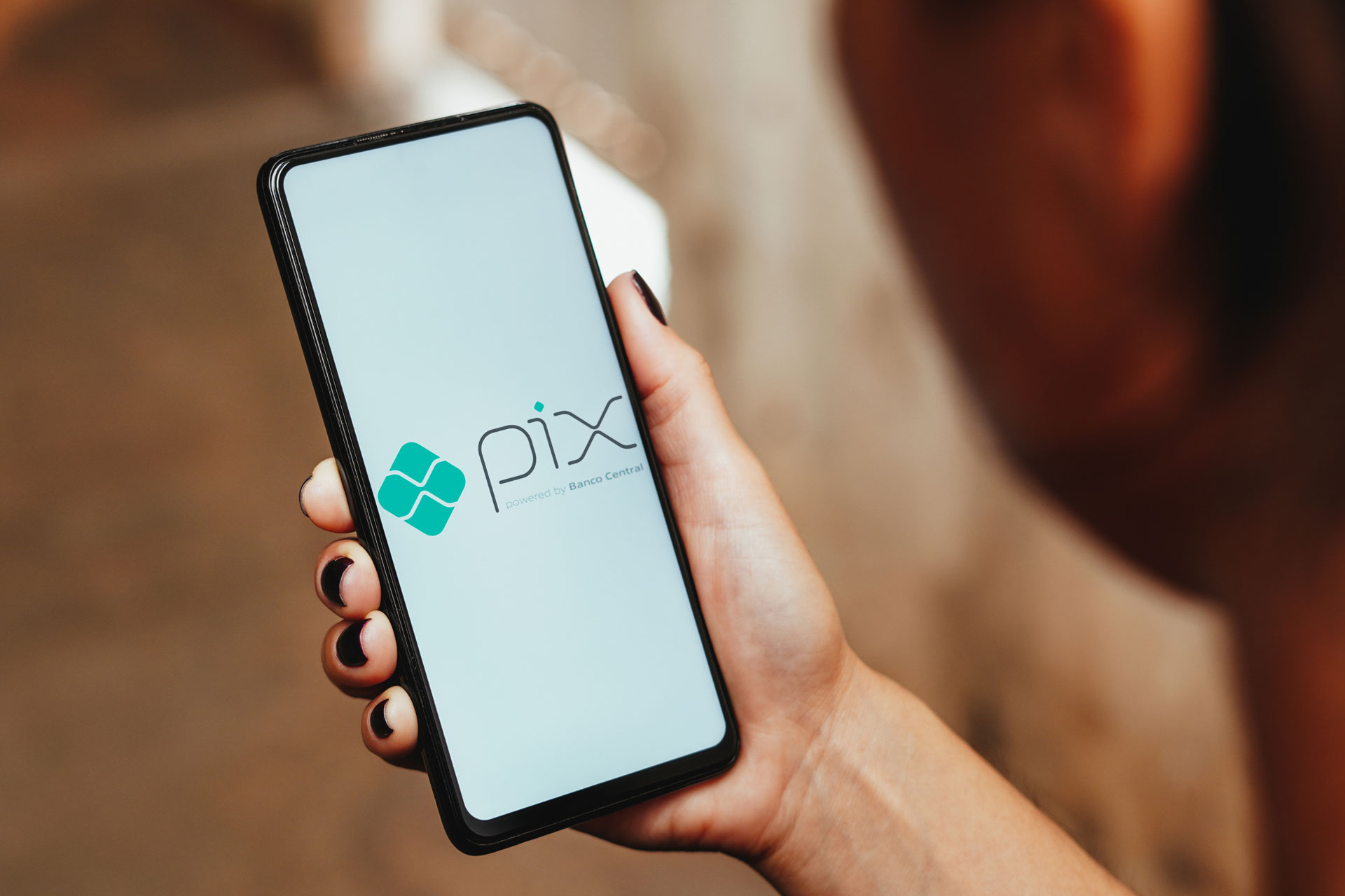 Uso de dinheiro em espécie cai com a popularização do Pix, aponta estudo do Google Foto: Reprodução