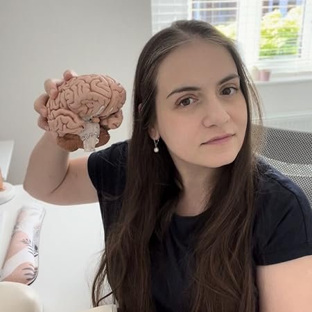 Neurocientista apresenta regra de 5 minutos para aumentar o foco sob pressão Dra. Faye Begeti: Técnica da ‘regra dos 5 minutos’ ajuda líderes a vencerem a procrastinação (Foto: Reprodução)