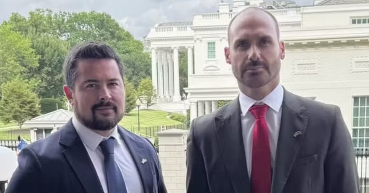 Eduardo Bolsonaro propõe novas sanções ao STF e aliados avaliam impactos Eduardo Bolsonaro e Paulo Figueiredo comemoraram as ações de Trump como conquista pessoal (Foto: Reprodução/X)