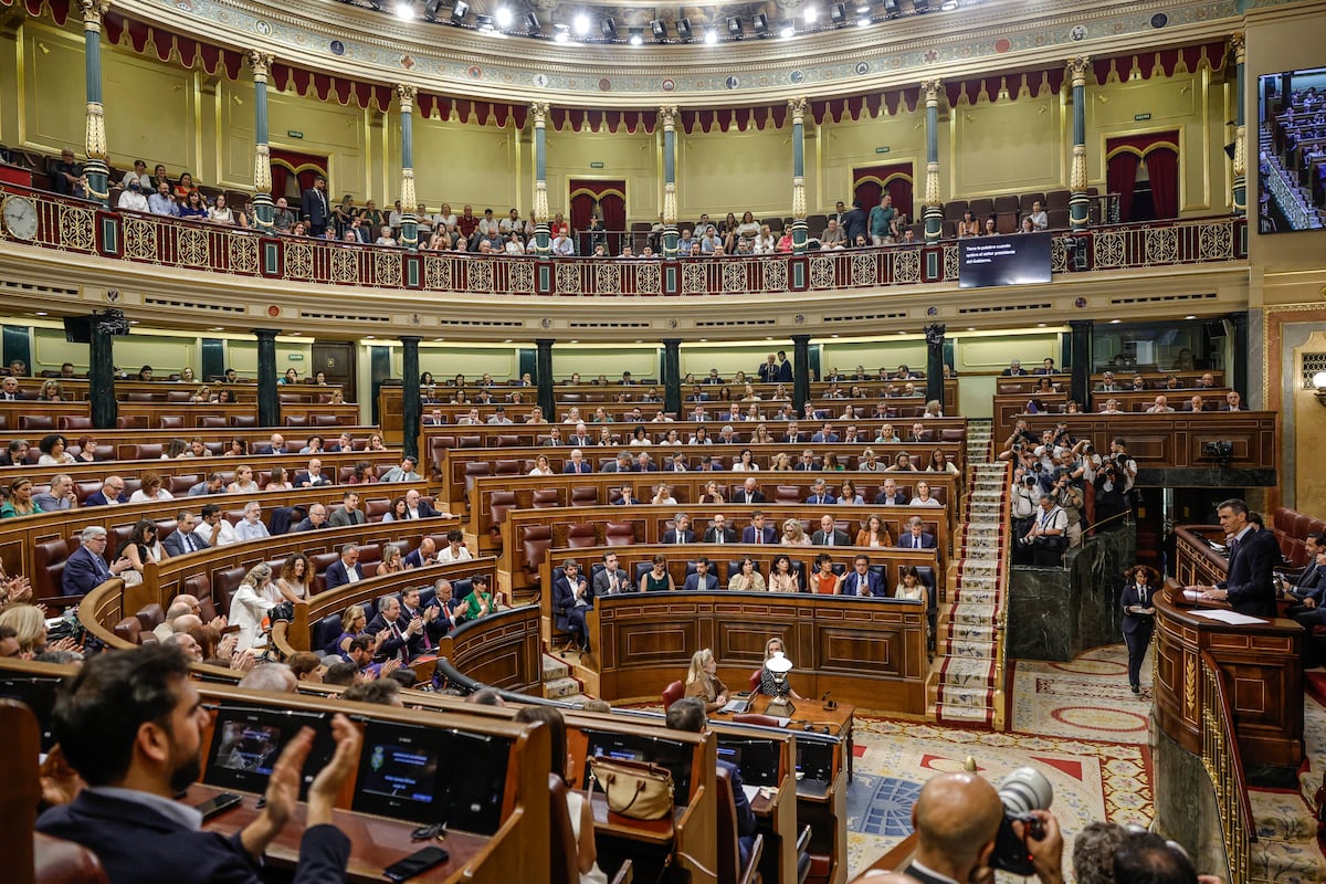 Parlamentares pressionam Governo a apresentar novas propostas legislativas Comparecência do presidente do governo, Pedro Sánchez, no pleno extraordinário sobre a corrupção no Congresso dos Deputados no dia 9 de julho. (Foto: Álvaro García)