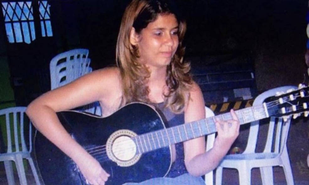 Marília transforma emoções em músicas e cria hits inesquecíveis na carreira Marília Mendonça no início da carreira, quando atuava como compositora (Foto: Redes sociais)