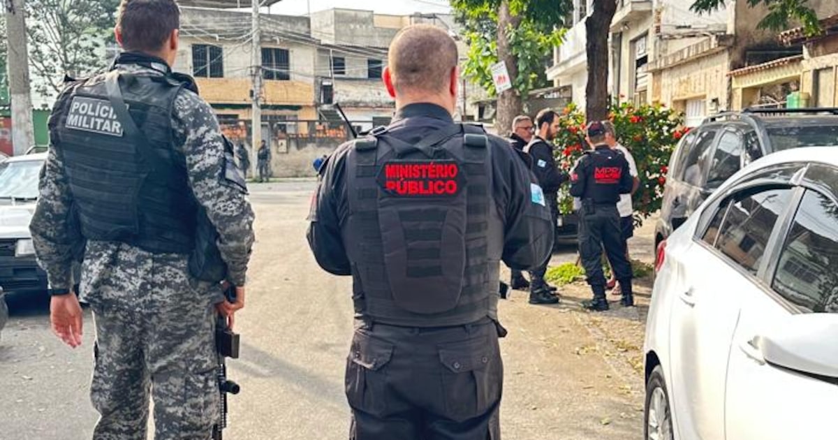 Chefe do Comando Vermelho é detido em motel durante operação do Bope Operação do MPRJ contra o tráfico em Duque de Caxias, no Rio, mobilizou equipes do Bope (Foto: MPRJ/Divulgação)