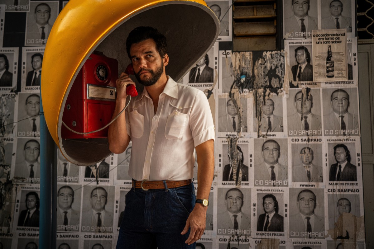 Brasil conquista destaque nas produções audiovisuais internacionais Wagner Moura em 'O agente secreto', de Kleber Mendonça Filho (Foto: Divulgação)
