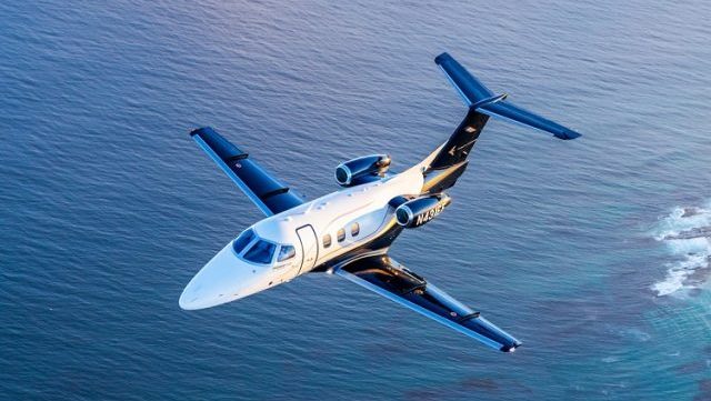 Embraer se prepara para balanço do 2T após impacto das tarifas dos EUA Phenom 100EX, jato comercial da Embraer (Foto: Divulgação)