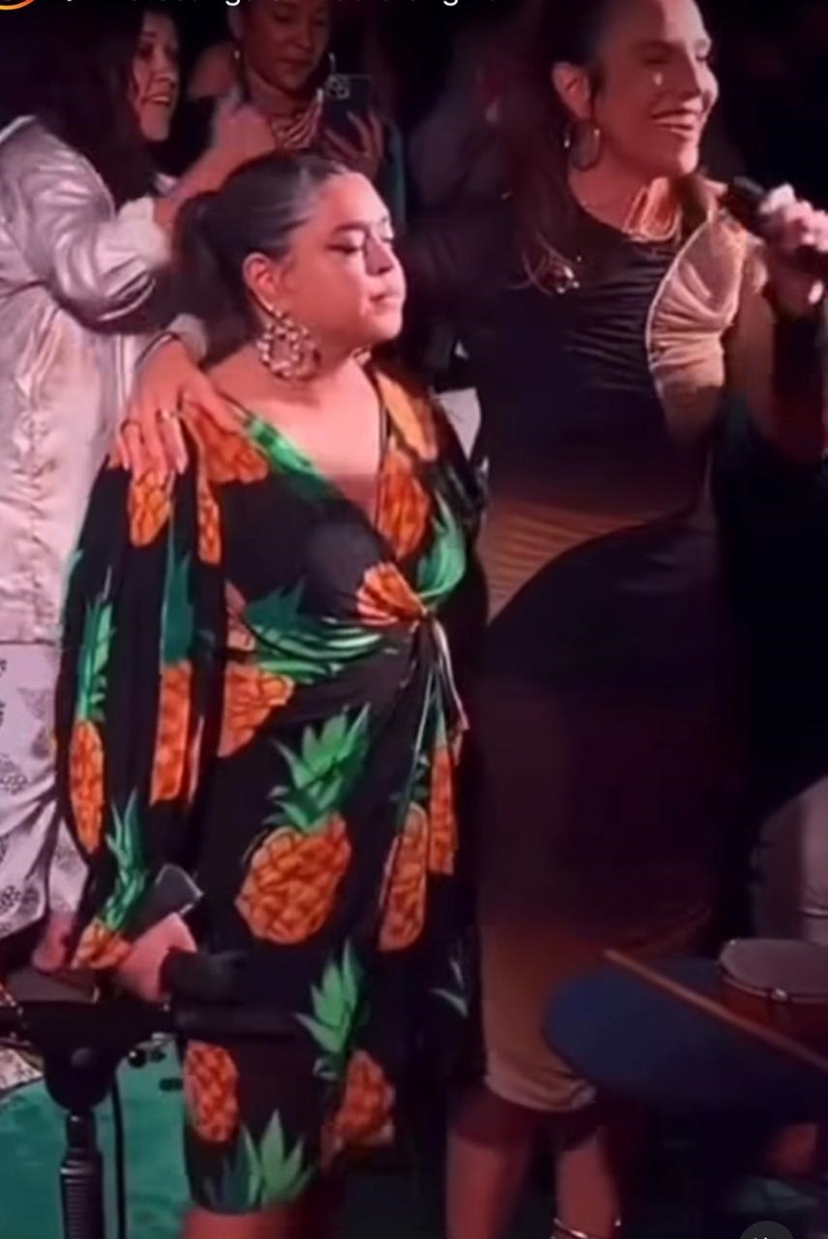 Ivete Sangalo e Preta Gil se unem em apoio durante tratamento nos EUA Preta Gil e Ivete Sangalo (Foto: Reprodução)