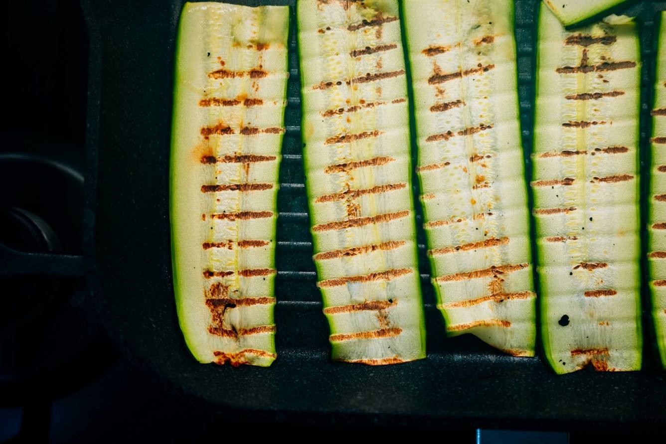 Grelhe legumes perfeitos: dourados por fora e macios por dentro Foto: Reprodução