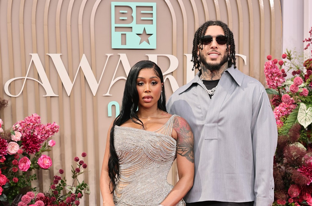 Gelo ignora reações sobre seu divórcio e afirma: 'Você não me afeta' GELO (LiAngelo Ball) sentou-se com a Billboard News e comentou sobre a reação da Internet às manchetes do divórcio de Rashida Nicole. (Foto: Reprodução)