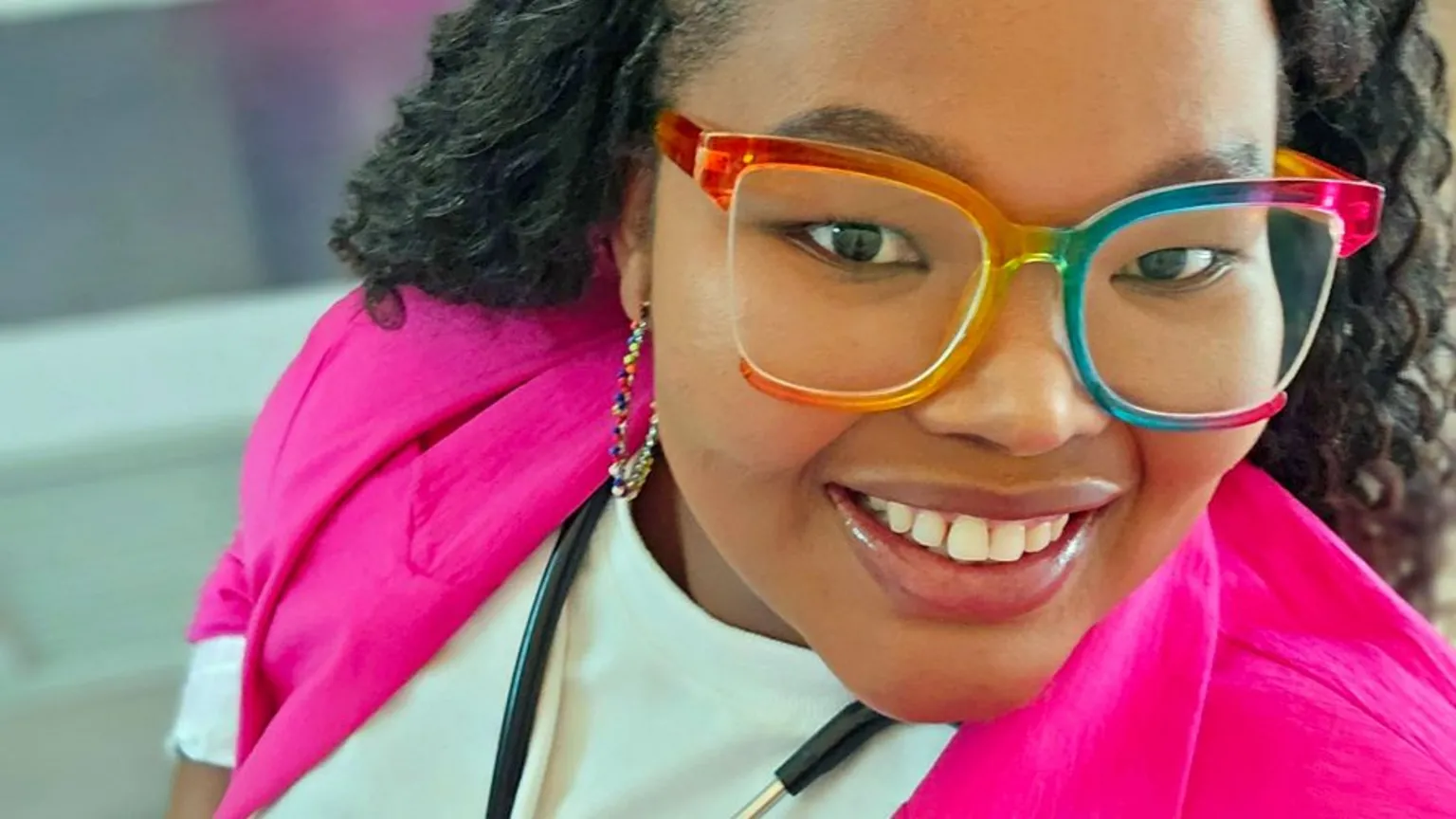 Dr. Celiwe Ndaba denuncia abuso financeiro e inspira mulheres a falarem sobre o tema