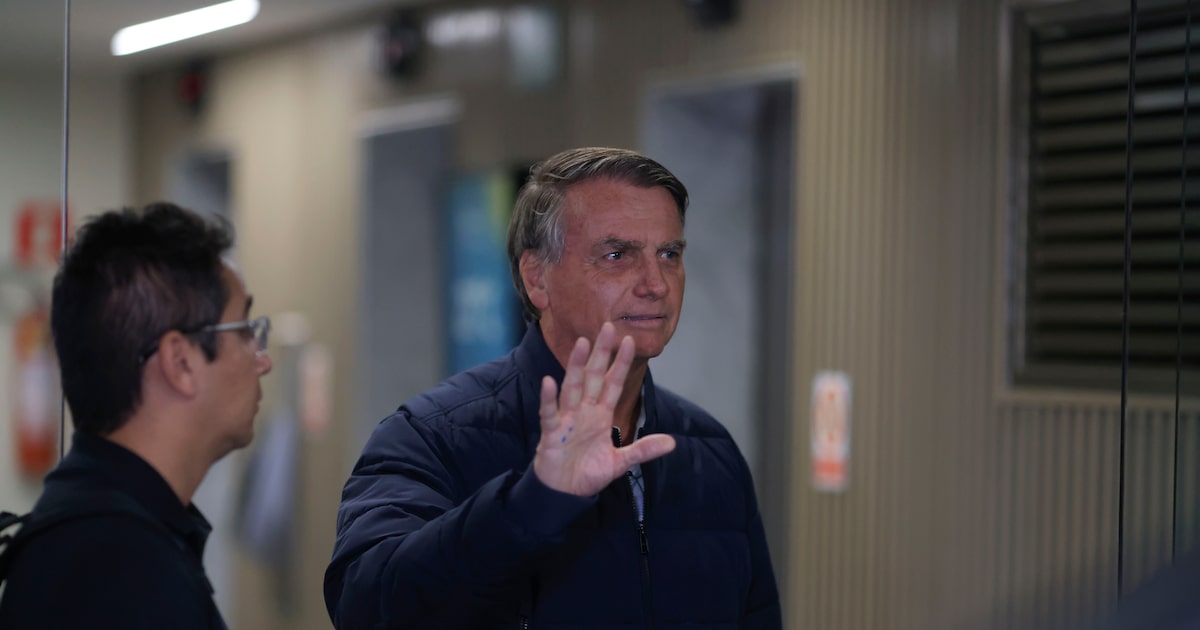 Jair Bolsonaro e Donald Trump estão em aliança para abalar instituições brasileiras (Foto: Wilton Júnior/Estadão)