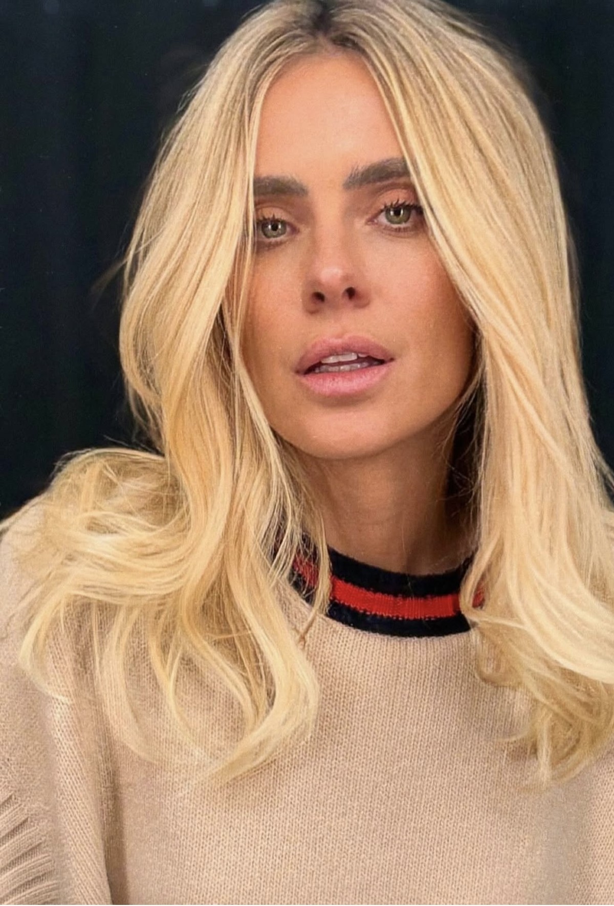 Carolina Dieckmann exibe novo visual totalmente loura em fotos recentes Carolina Dieckmann (Foto: Reprodução Instagram)