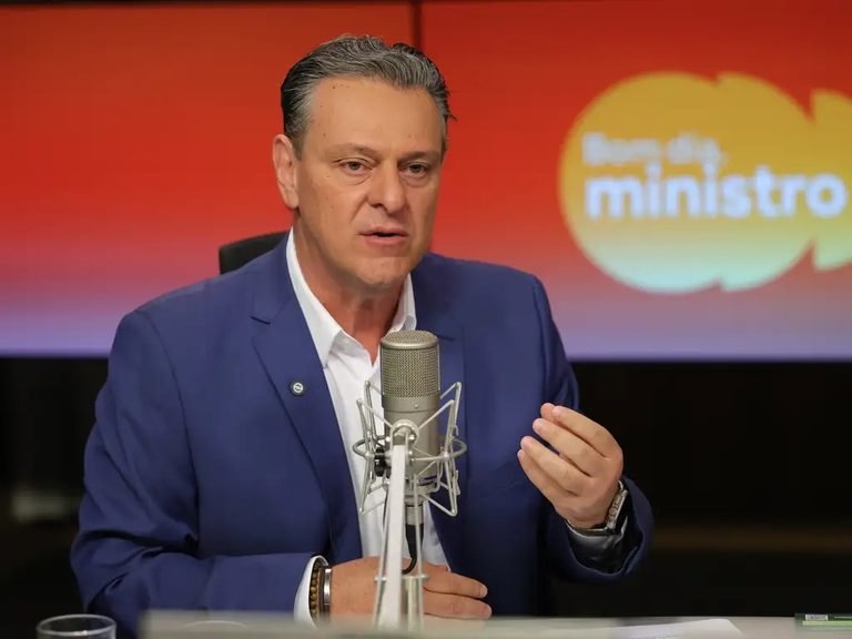 Governo anuncia novo seguro rural até setembro após bloqueio de R$ 445 milhões Governo anuncia novo seguro rural até setembro após bloqueio de R$ 445 milhões