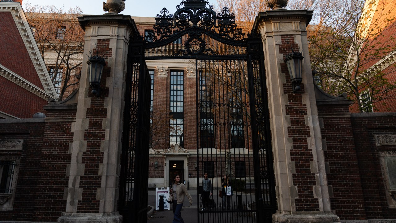 Universidade Harvard (Foto: Sophie Park / GETTY IMAGES NORTH AMERICA / Getty Images/AFP)