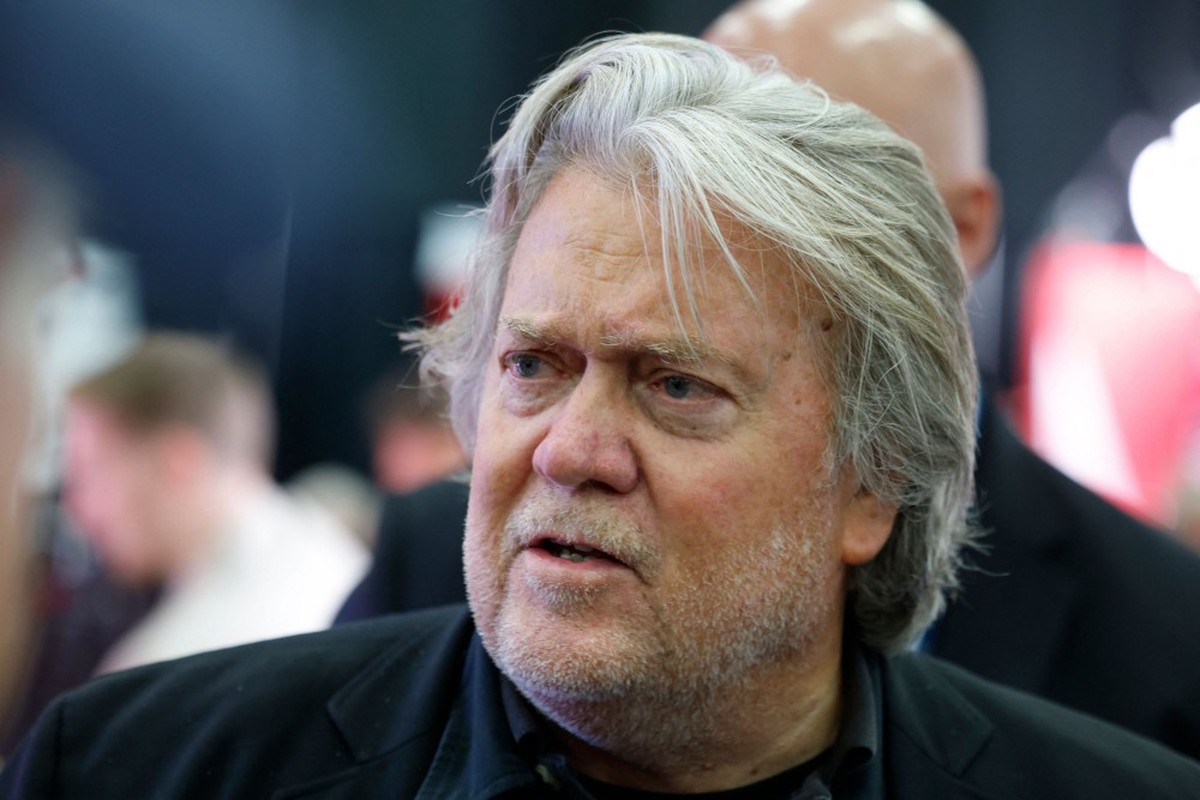 Trump defende Bolsonaro e Bannon prevê resultados em semanas após apoio Steve Bannon, ex-estrategista de Trump (Foto: JEFF KOWALSKY / AFP)