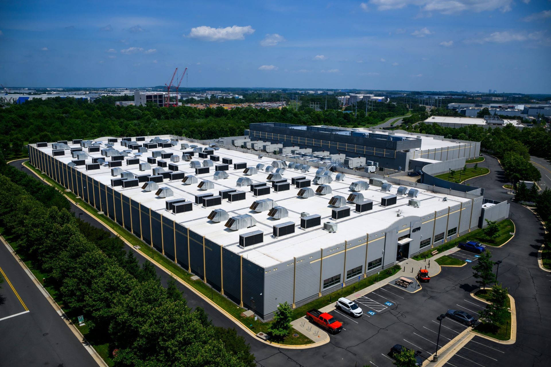 Big Techs investem em data centers de IA e geram preocupações ambientais As emissões de carbono dos data centers devem disparar (Foto: Pete Kiehart/Bloomberg via Getty Images)