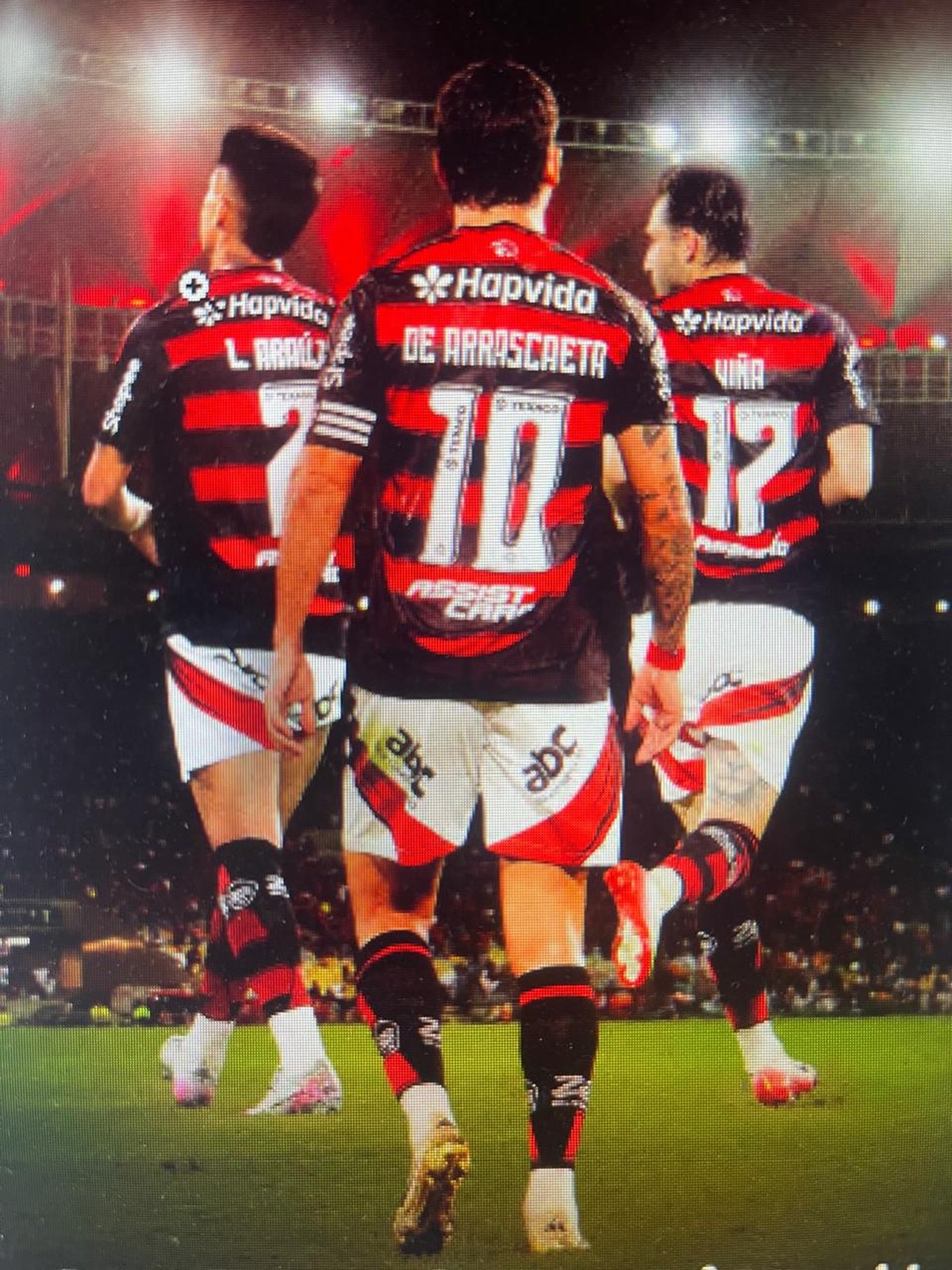 Flamengo estreia novos patrocinadores em partida amanhã; confira os detalhes Novo uniforme do Fla (Foto: Divulgação)