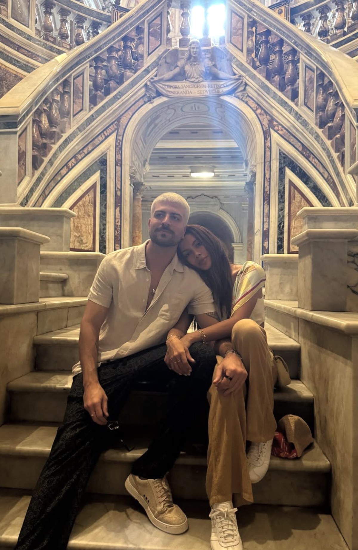 Anitta compartilha foto romântica com namorado após boatos de separação Anitta e Ian Bortolanza (Foto: Reprodução/Instagram)