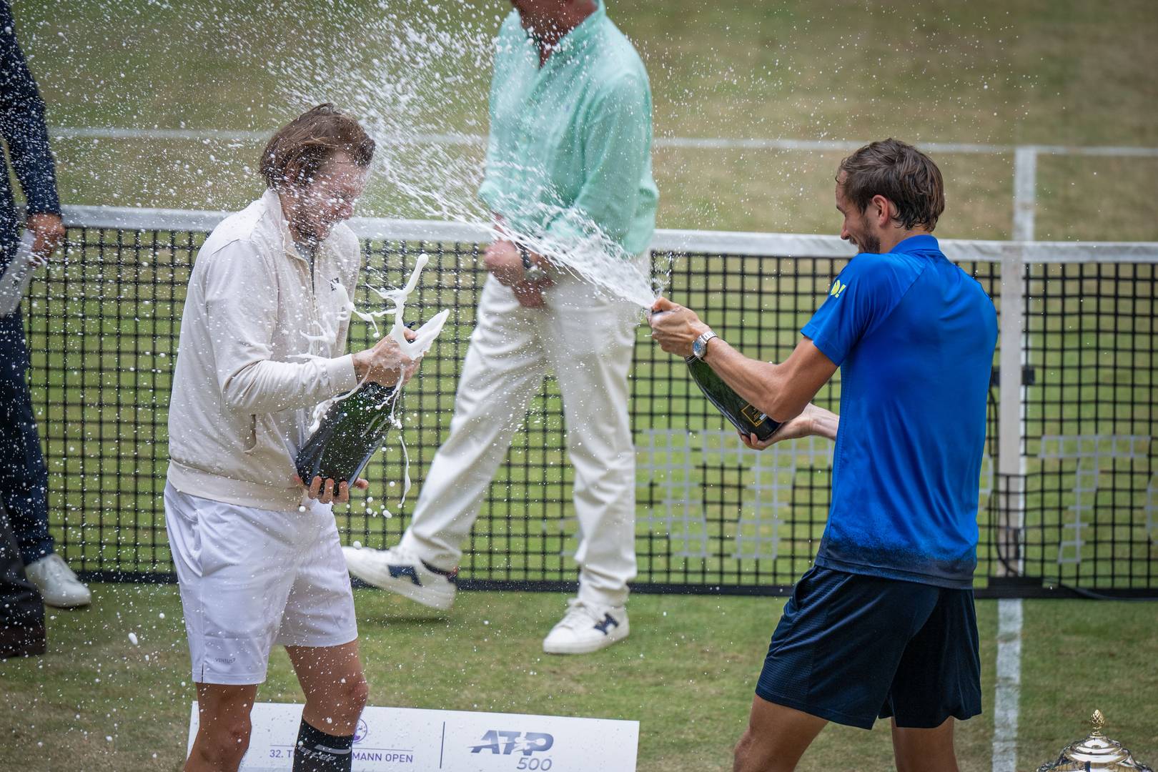 Medvedev retorna ao top 10 e Bublik se destaca com grande avanço no ranking Foto: Reprodução
