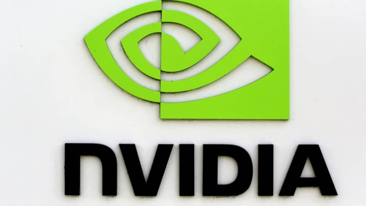 Analistas destacam recomendações para Nvidia, Tesla, Palantir e mais nesta quinta-feira Foto: Reprodução
