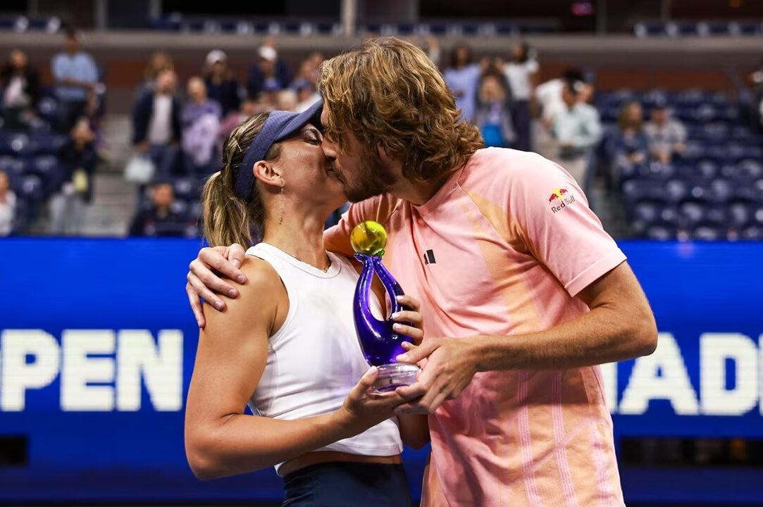 Paula Badosa e Stefanos Tsitsipas anunciam término do relacionamento em site espanhol Foto: Reprodução