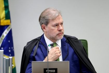 TSE e STF enfrentam impasse sobre possibilidade de '3º mandato' no Rio de Janeiro Ministro Dias Toffoli preside a sessão da Segunda Turma do STF. (Foto: Gustavo Moreno/SCO/STF)