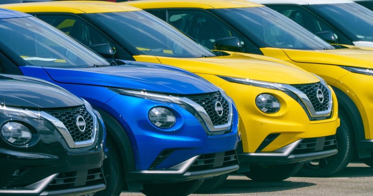 Nissan busca captar US$ 5 bilhões para impulsionar reestruturação financeira As ações da montadora caíram 4,9% na segunda-feira após o anúncio da venda dos títulos, a maior queda desde 11 de abril (Foto: Dominic Lipinski/Bloomberg)