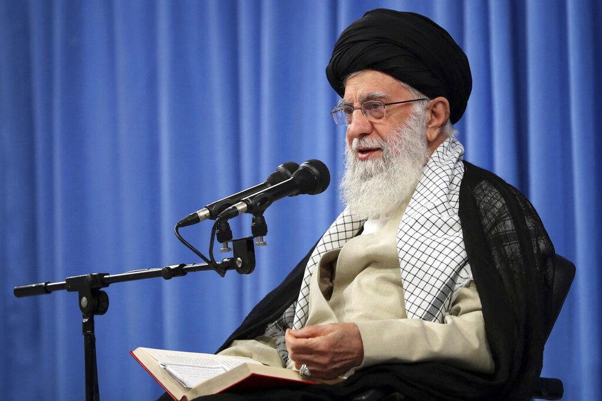 aiatolá Ali Khamenei (Foto: Escritório do Líder Supremo do Irã / Associated Press)
