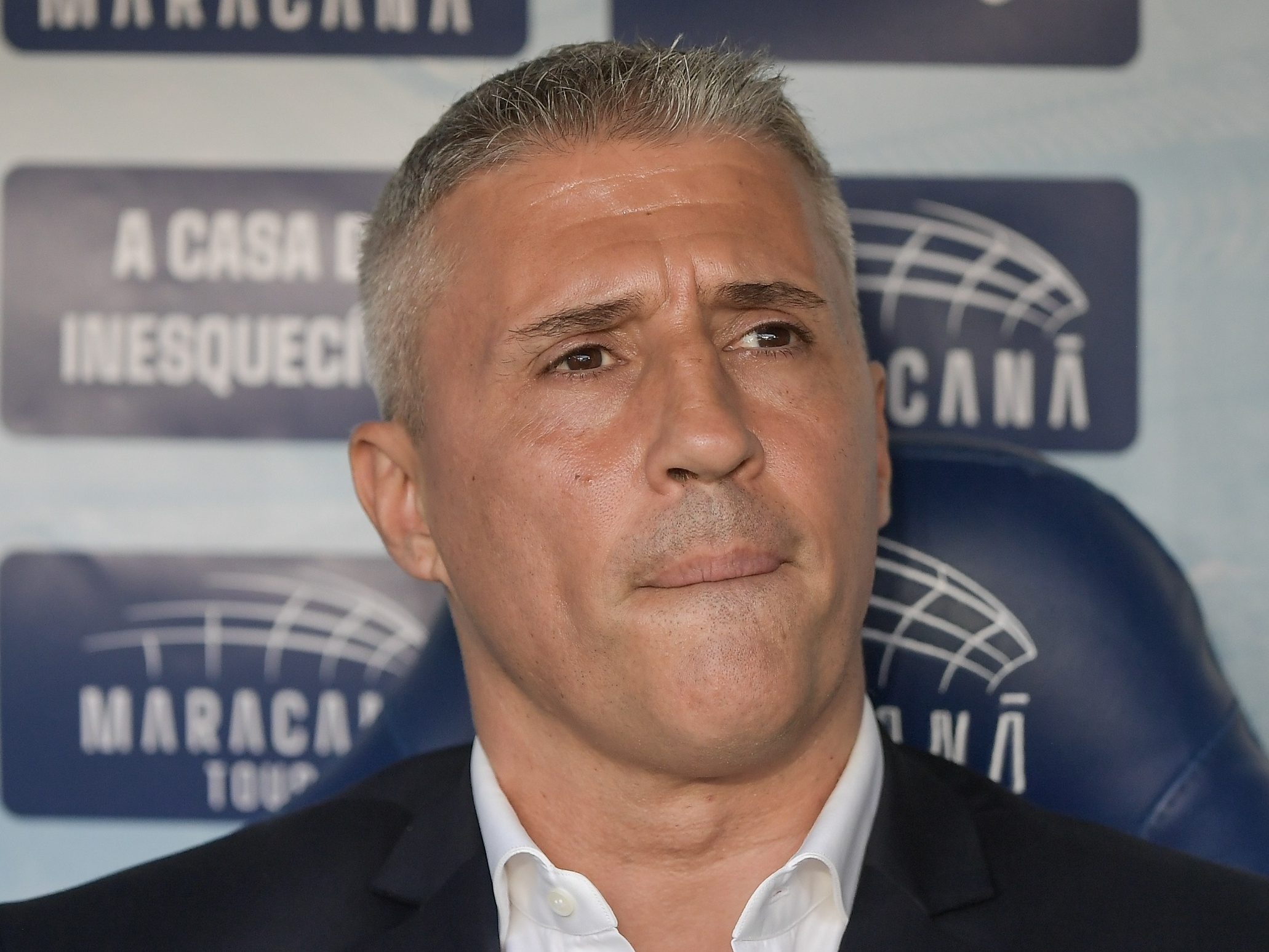 Crespo foca no Brasileirão para reverter situação complicada do time