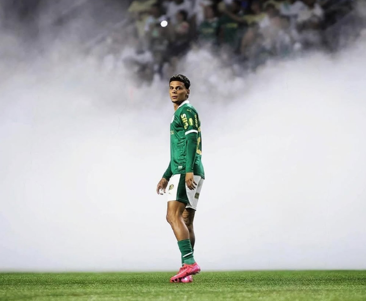 Benfica fecha contratação histórica de Richard Ríos por R$ 175 milhões Richard Ríos será comprado pelo Benfica (Foto: Reprodução/Instagram)