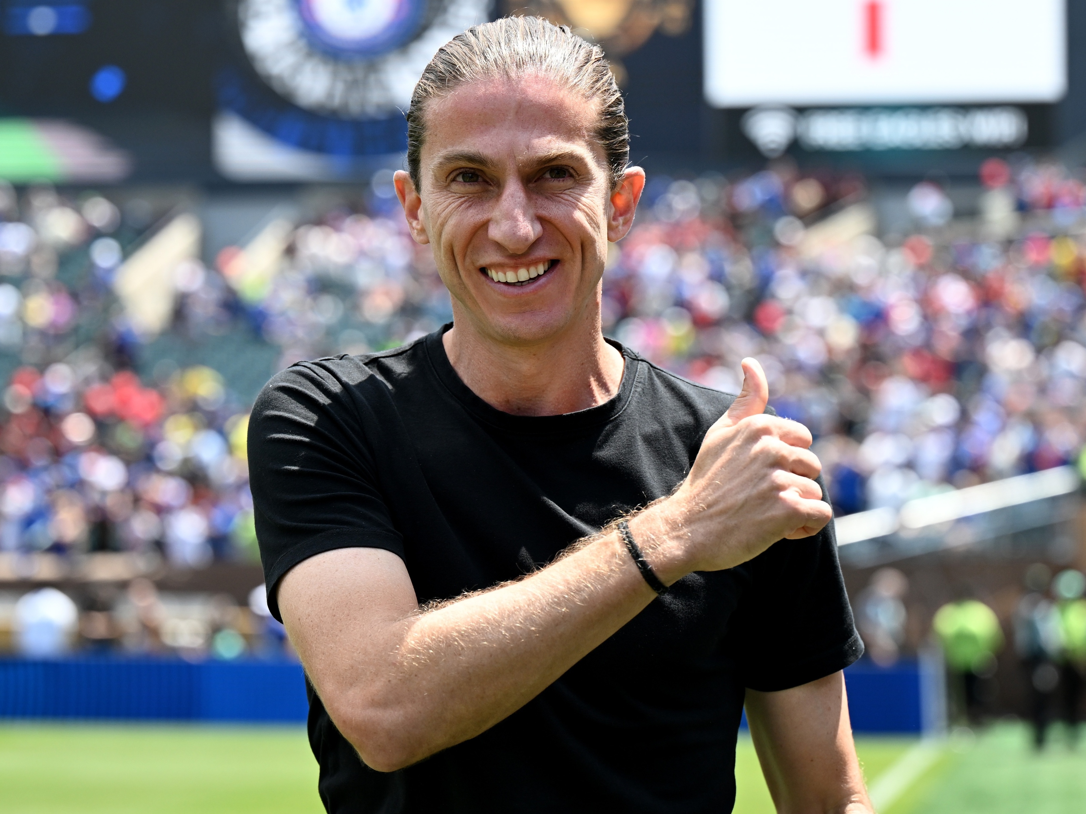 Time amador pode decidir rival do Flamengo nas oitavas com goleada decisiva Filipe Luís, técnico do Flamengo, durante jogo contra o Chelsea no Mundial (Foto: Image Photo Agency/Getty Images)