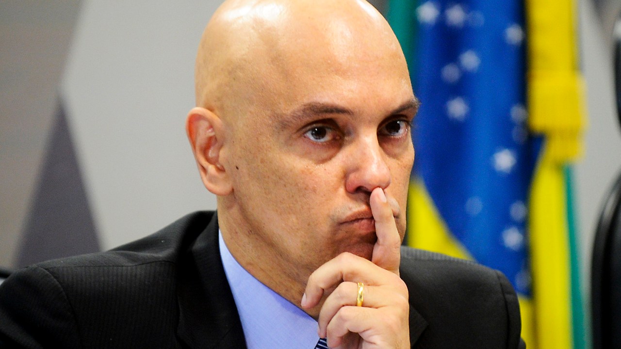 Ex-assessor revela apoio a bolsonarista como testemunha de defesa em processo Ex-assessor revela apoio a bolsonarista como testemunha de defesa em processo