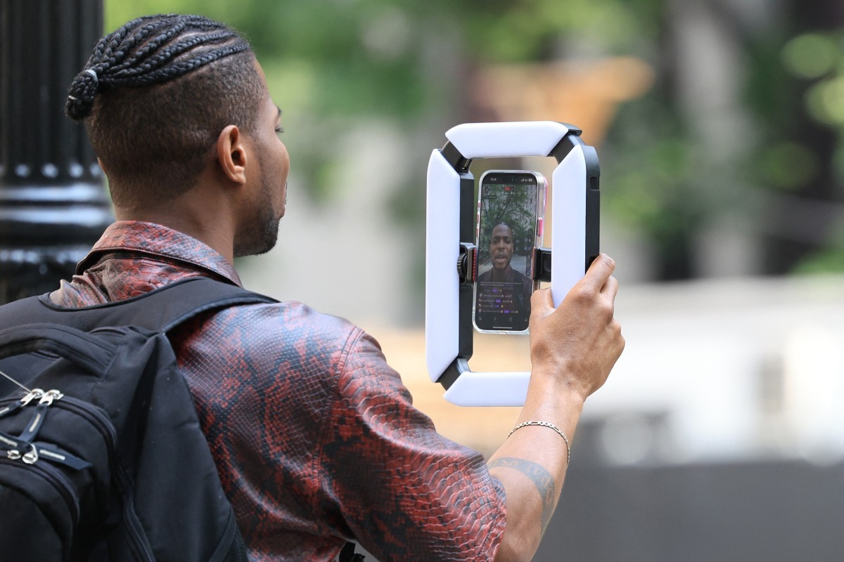Julgamento de Sean Combs atrai atenção de influenciadores digitais e fãs Caso 'Diddy': como o julgamento de Sean Combs se tornou um 'prato cheio' para influenciadores digitais? (Foto: AFP)