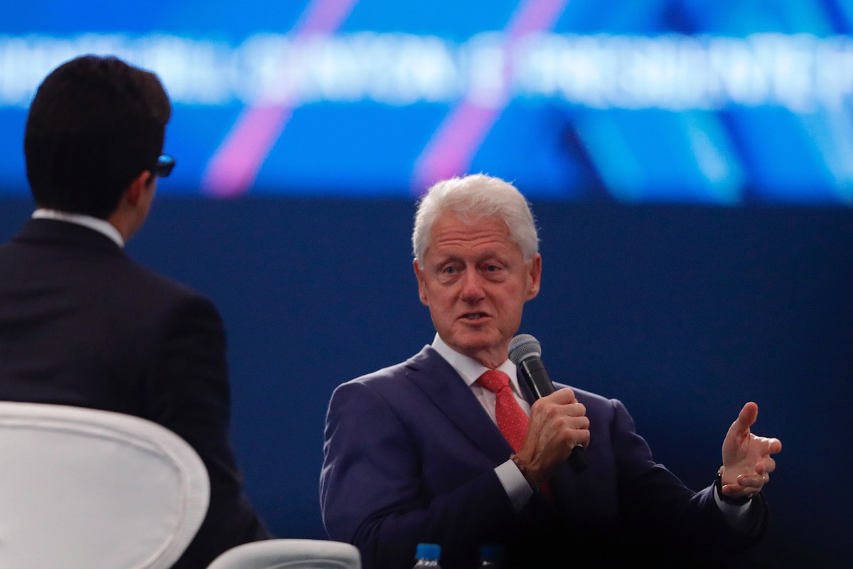 Câmara dos EUA convoca Bill e Hillary Clinton para depoimento sobre Epstein Ex-presidente dos EUA Bill Clinton, durante evento em São Paulo (Foto: Marcelo Chello)