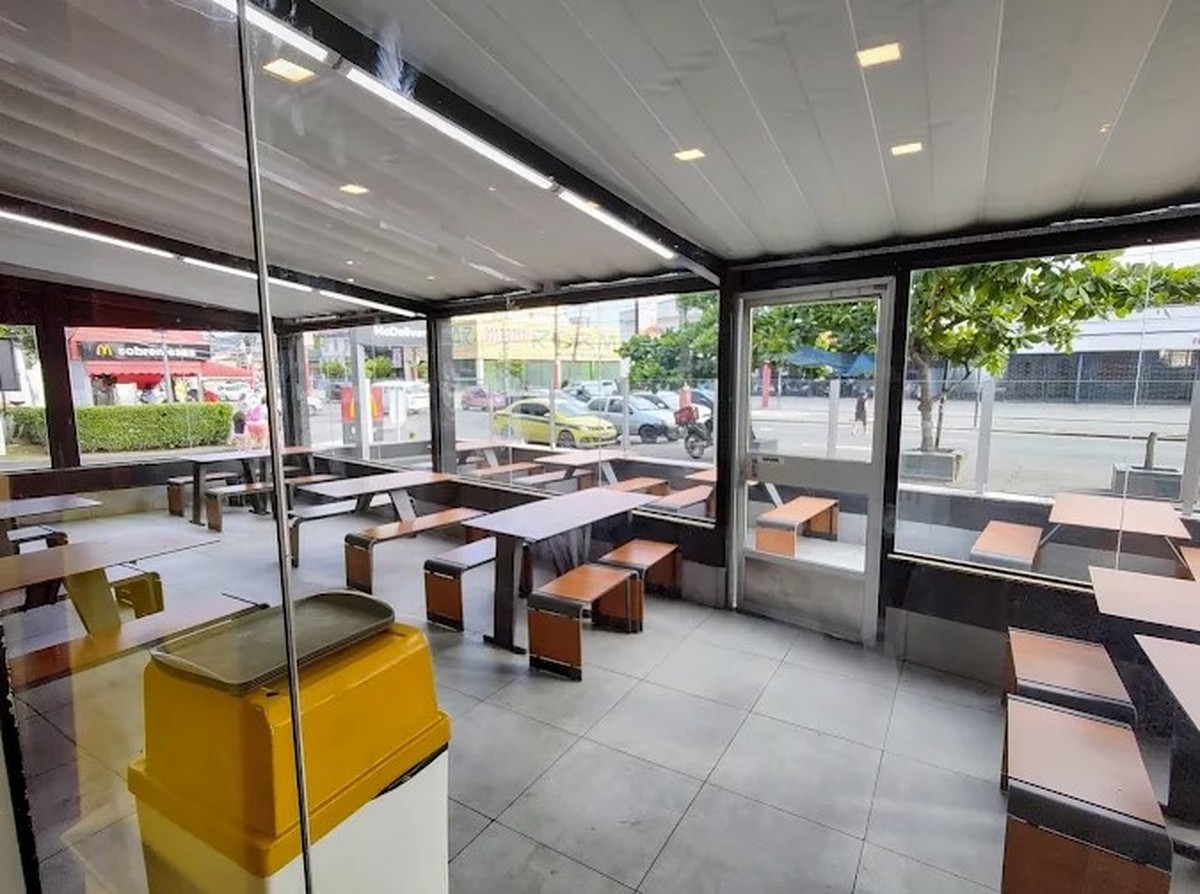 Loja do McDonald's na Avenida Intendente Magalhães, em Vila Valqueire (Foto: Reprodução)