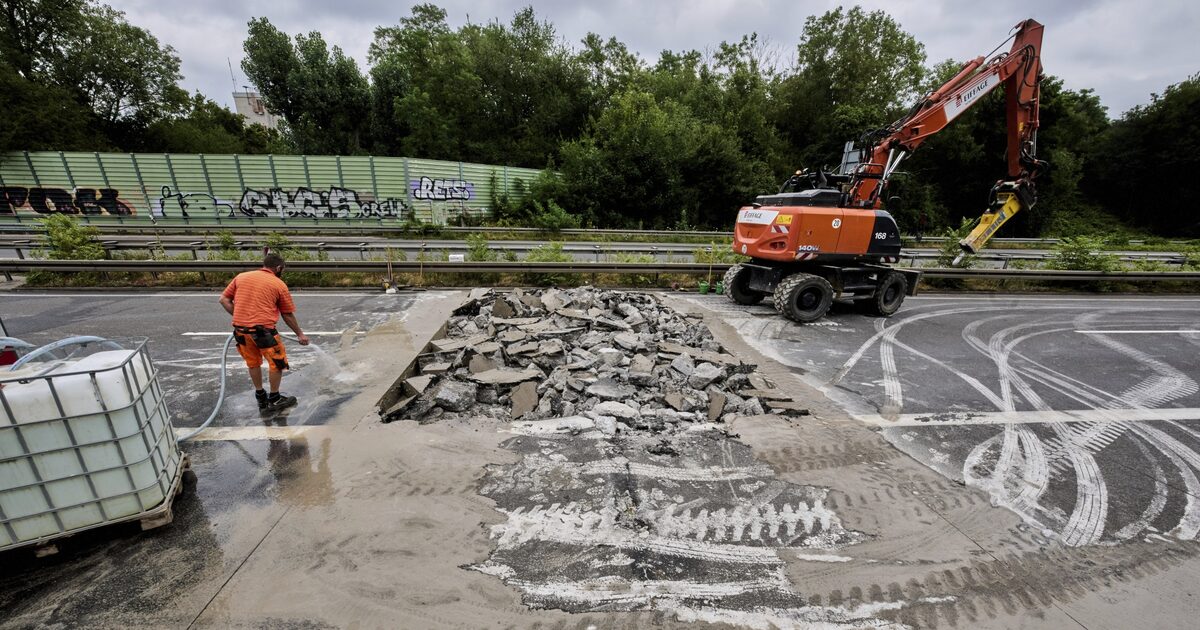 Calor extremo provoca fissuras na rodovia sem limite de velocidade na Alemanha Temperaturas de até 39°C fizeram com que o material da autobahn se expandisse e rachasse as estradas (Foto: Reprodução)