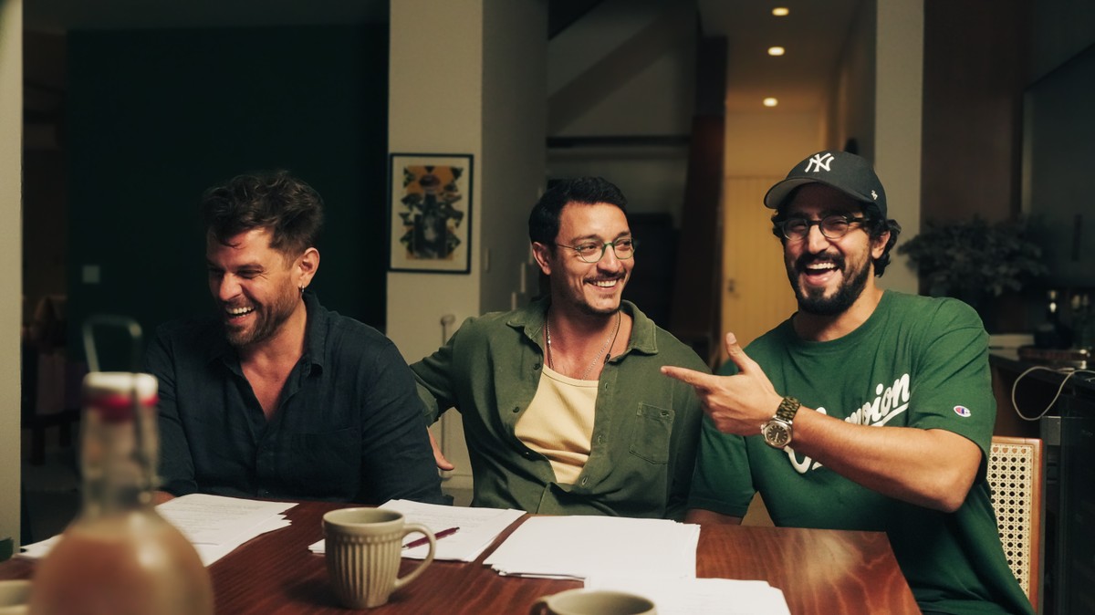 Renato Góes estrela novo filme dirigido por Allan Souza Lima com elenco de peso Alejandro Claveaux, Allan Souza Lima e Renato Góes (Foto: Divulgação/Ricardo Martins)