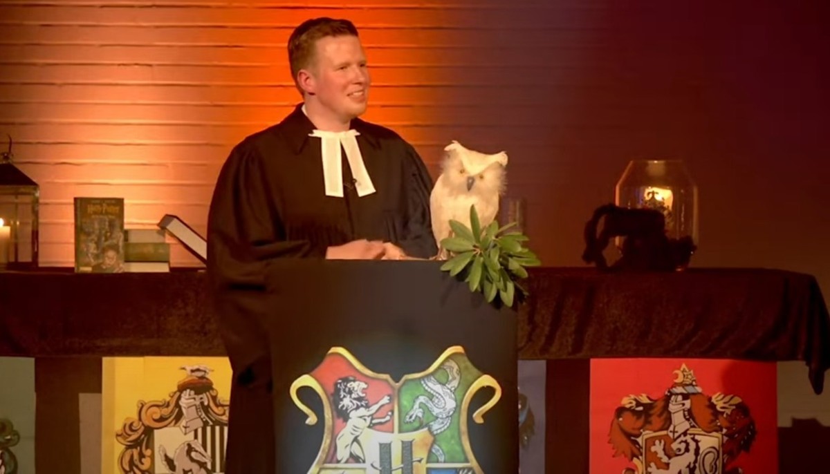 Igreja luterana na Alemanha adota temática de Harry Potter para atrair fiéis