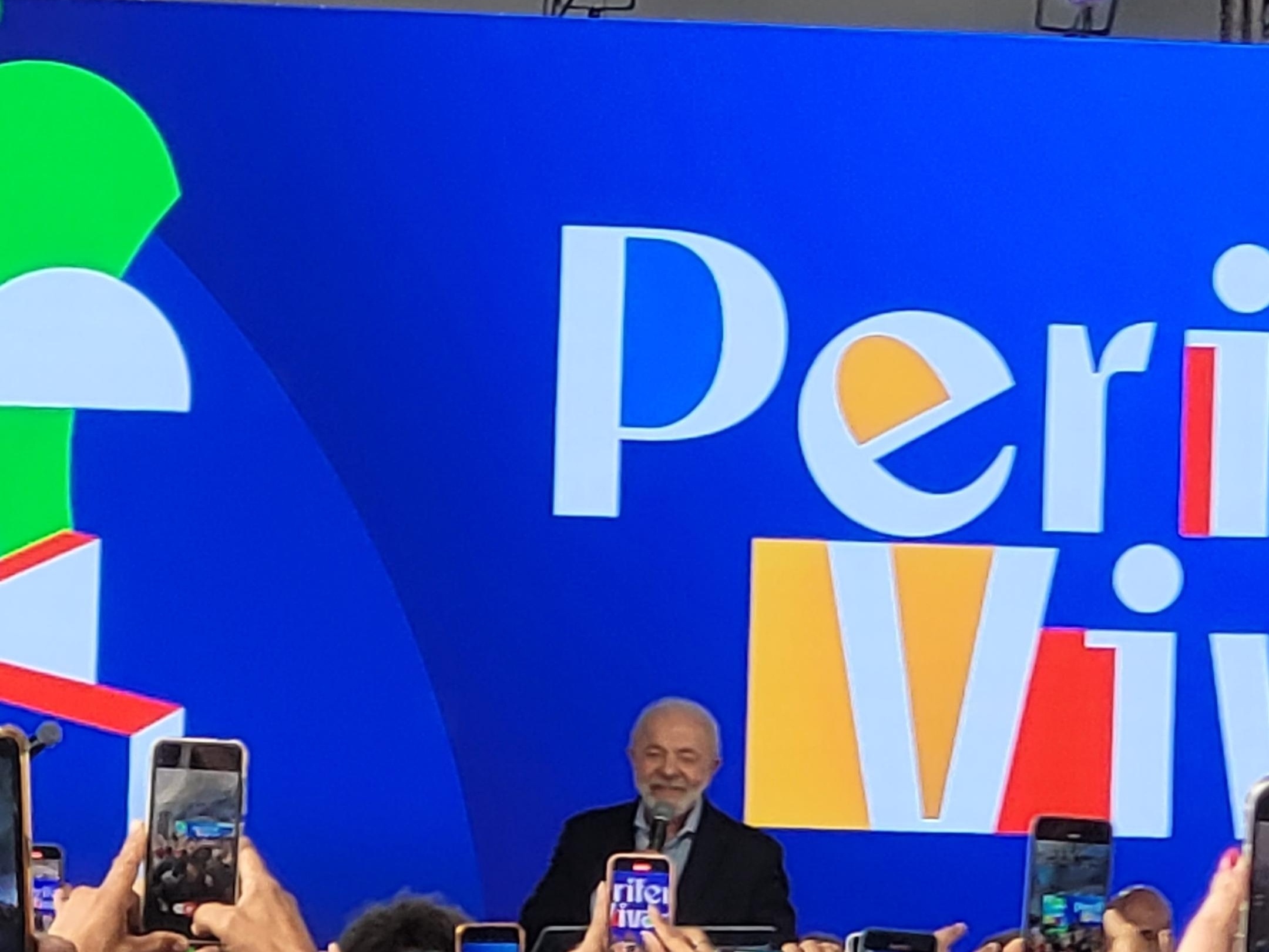 Lula participa de evento em Osasco (Foto: Anna Satie/UOL)