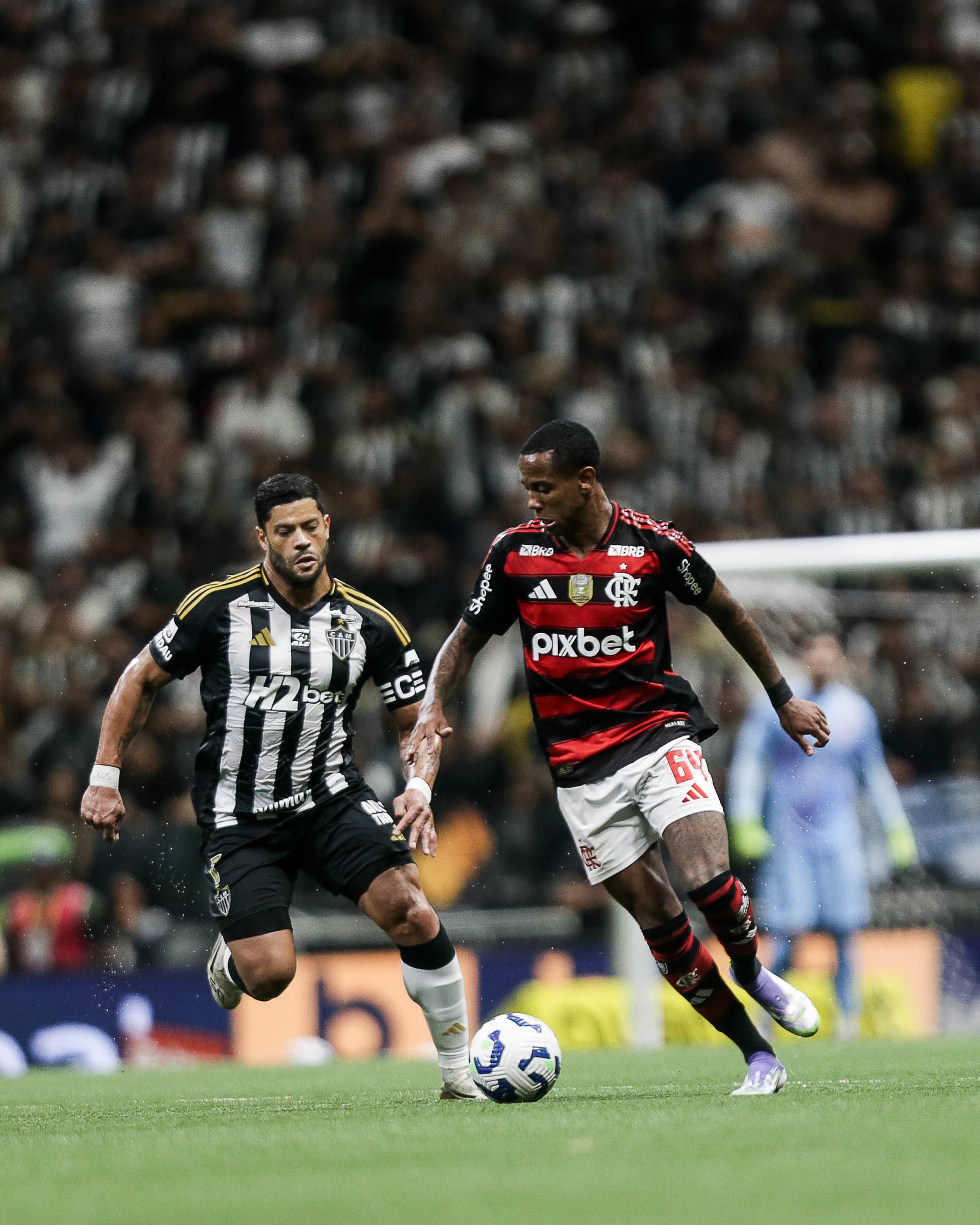 Hulk revela desentendimento com Wallace Yan após partida entre Galo e Fla