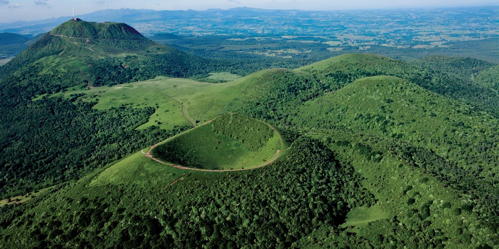 Vinhos das Côtes d’Auvergne são moldados pela força de Vulcão