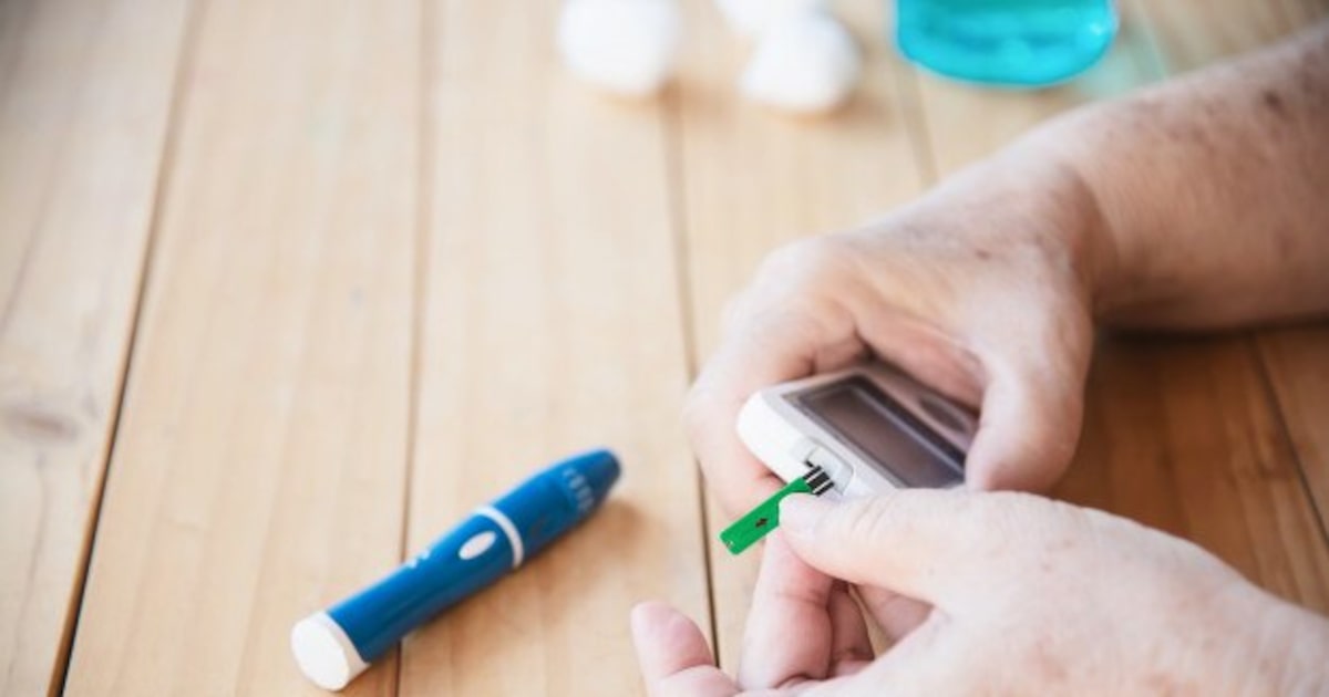 Identifique os sinais de pré-diabetes e saiba quando buscar ajuda médica Quadro é caracterizado quando a glicemia de jejum está acima de 100 e abaixo de 126 mg/dL. (Foto: Freepik / jcomp)
