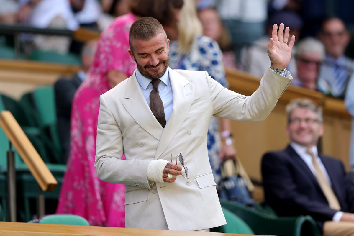 David Beckham, em 30 de junho de 2025, a sua chegada ao Palco Real do campeonato de tênis de Wimbledon, em Londres (Foto: Julian Finney/Getty Images)
