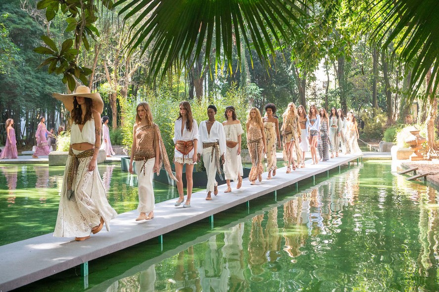 Maria Filó realiza seu primeiro desfile em São Paulo e apresenta nova coleção Maria Filó realiza seu primeiro desfile em São Paulo e apresenta nova coleção