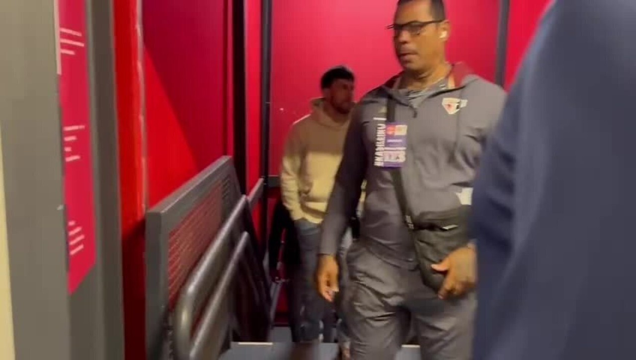 Lucas Moura não tem previsão de retorno aos gramados após lesão Lucas Moura não tem previsão de retorno aos gramados após lesão
