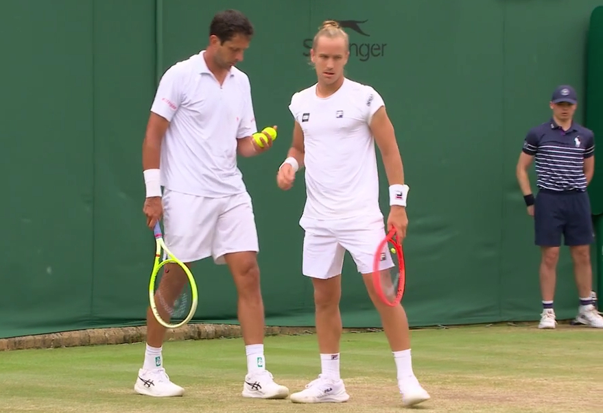 Melo e Matos são eliminados nas quartas de final após derrotas em sets diretos Foto: Reprodução