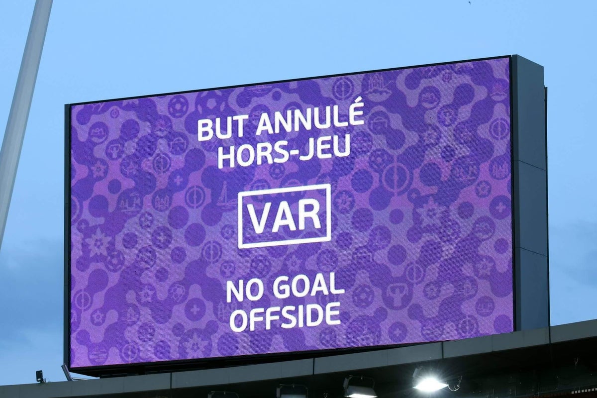Gol de Alessia Russo é anulado e gera polêmica na vitória da Inglaterra sobre a França Foto: Reprodução/The Athletic UK