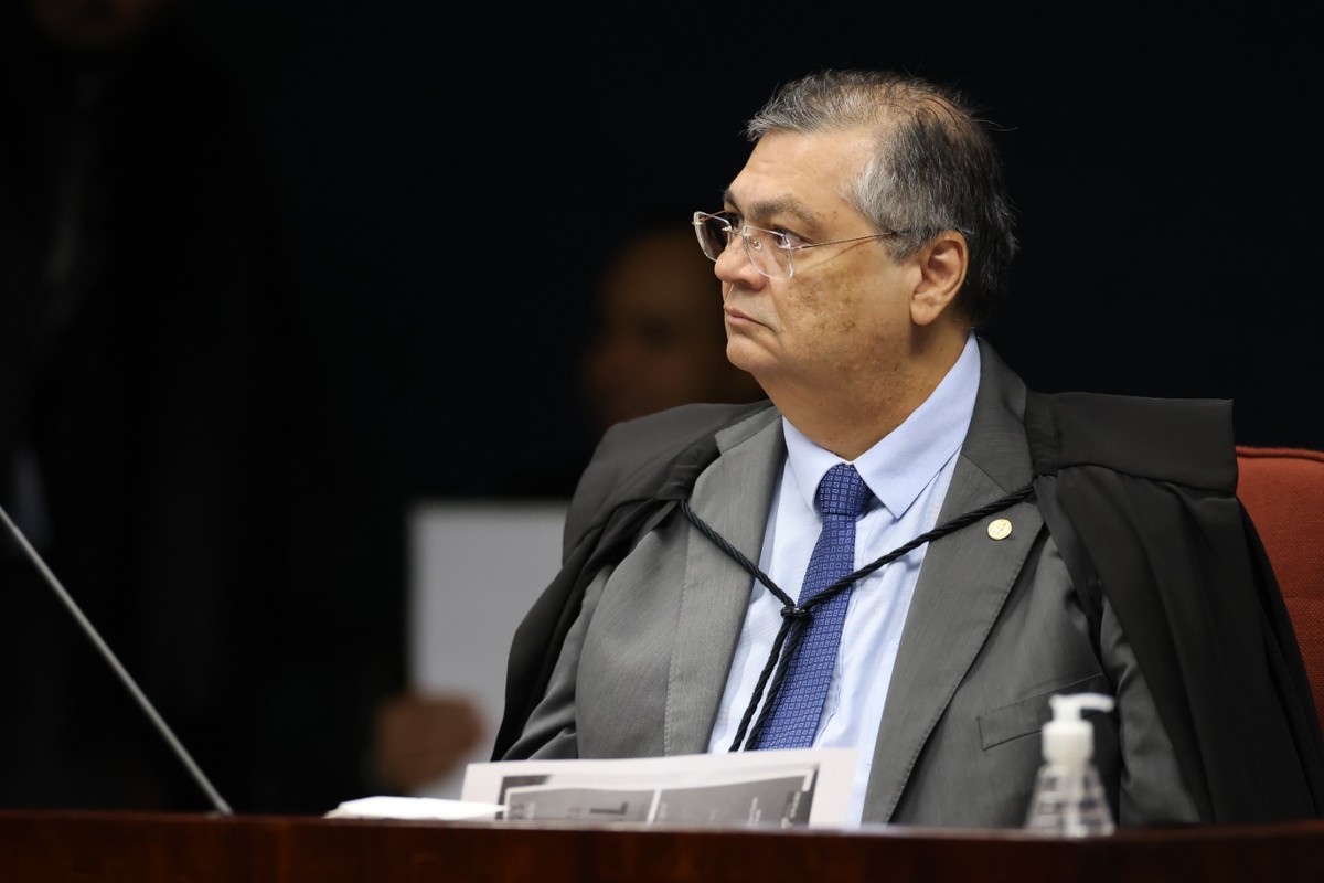 Abin busca informações sobre Flávio Dino para dificultar investigação da PF Flavio Dino durante o segundo dia de julgamento no STF sobre trama golpista (Foto: Antonio Augusto/STF)