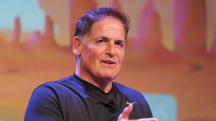Mark Cuban afirma que primeiro trilionário pode ser um gênio da inteligência artificial Julia Beverly | Wireimage | Getty Images